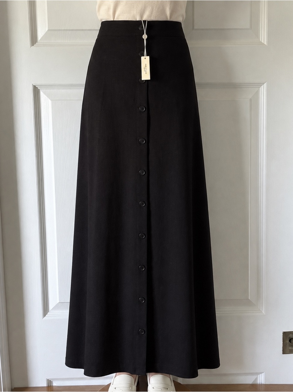 Max Studio Black Button-Front Maxi Skirt large new with tags